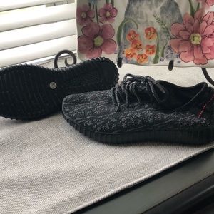 Look alike yeezeys just bought never worn